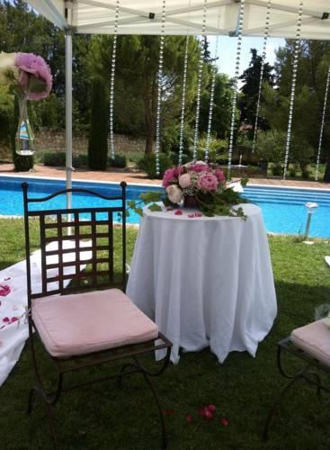 Апартаменты GITE AU COEUR DE LA PROVENCE