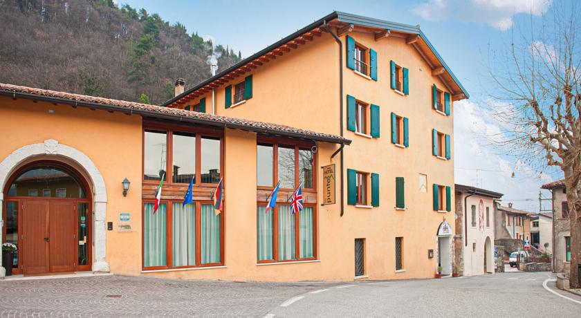 Отель Hotel Tre Punte