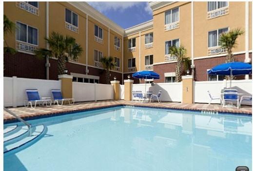 Отель Holiday Inn Express Hotel & Suites Brooksville-I-75