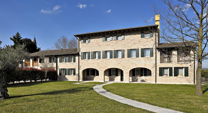 Мини-отель B&B El Rustegot