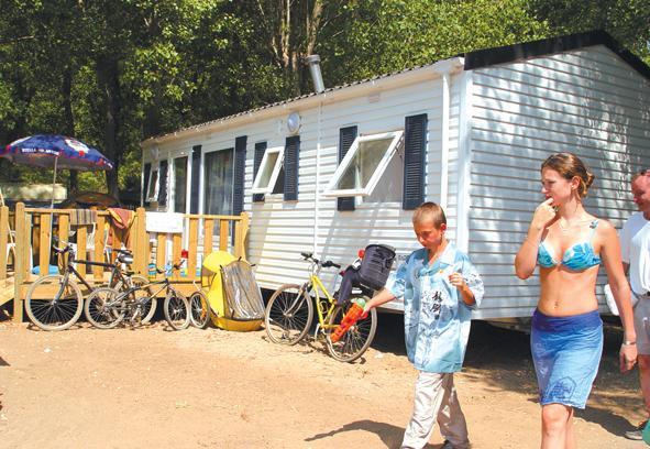 Отель Camping Club Le Napoléon