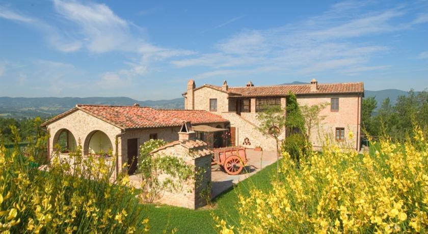Отель Agriturismo Santa Chiara