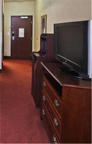Отель Holiday Inn Express Hotel & Suites Nacogdoches