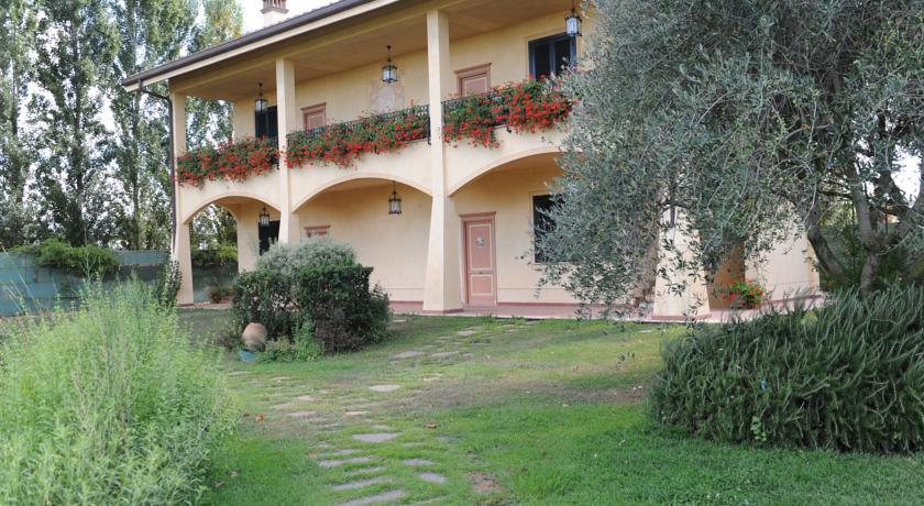 Отель San Michele Suite