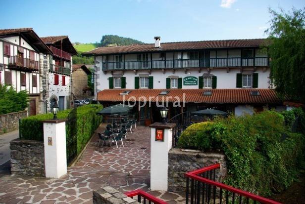 Гостевой дом Hostal Ekaitza