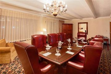 Отель Holiday Inn Huntsville West