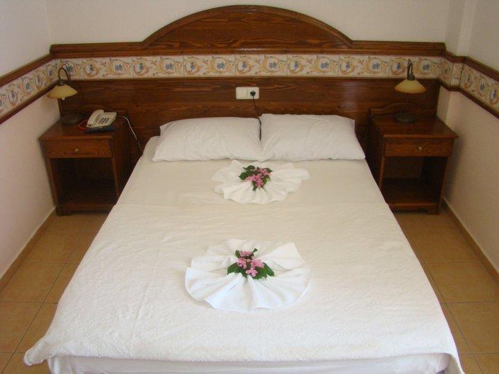 Отель Kriss Otel