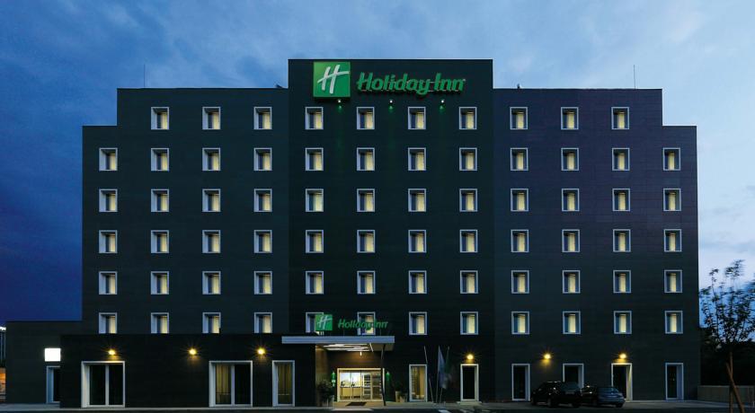 Отель Holiday Inn Milan Nord Zara