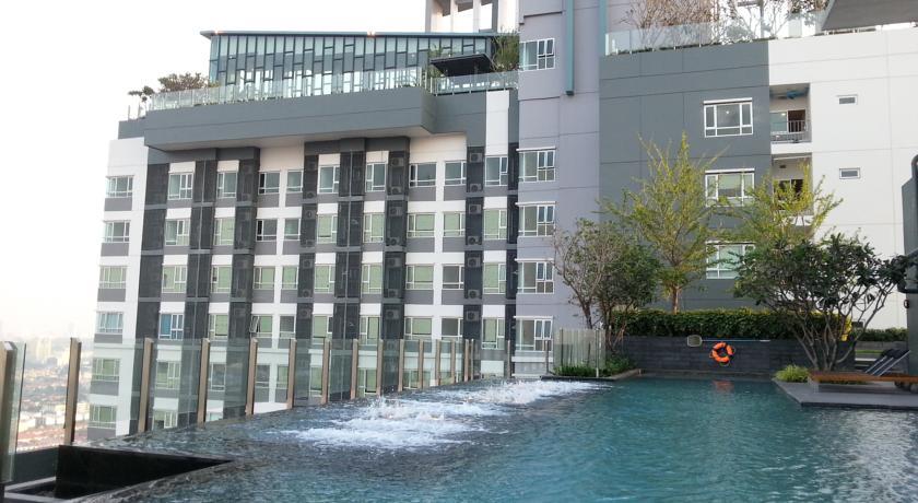 Апартаменты Bluetel Residence Tiwanon Station