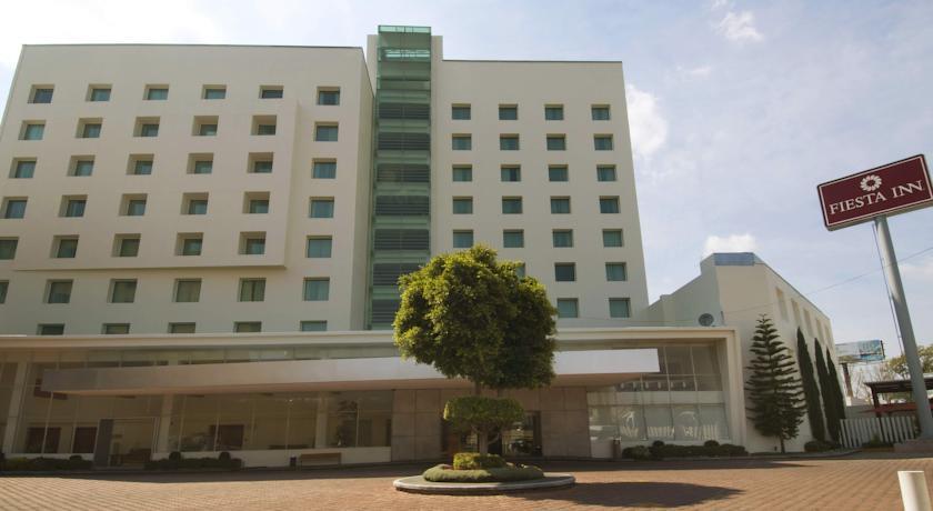 Отель Fiesta Inn Puebla Finsa