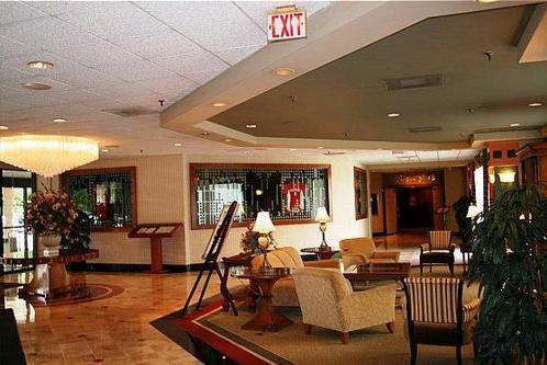 Отель Holiday Inn Somerset-Bridgewater