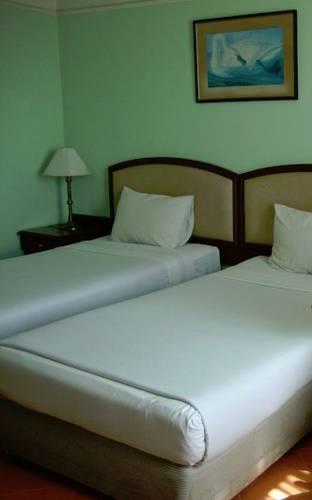 Отель Pavilion Songkhla Hotel