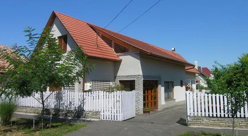 Holiday home Balatonlelle 10