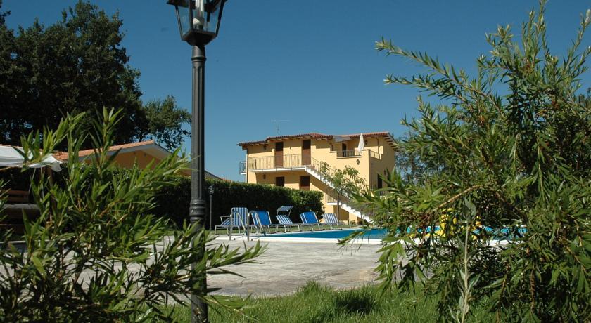 Апартаменты Resort Le Querce