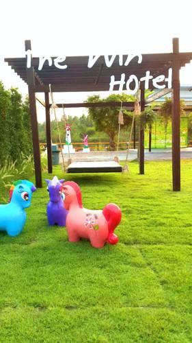 Отель The Win Hotel