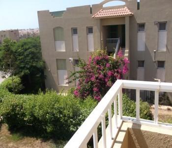 Two-Bedroom Apartment in Green Beach - Unit 45041