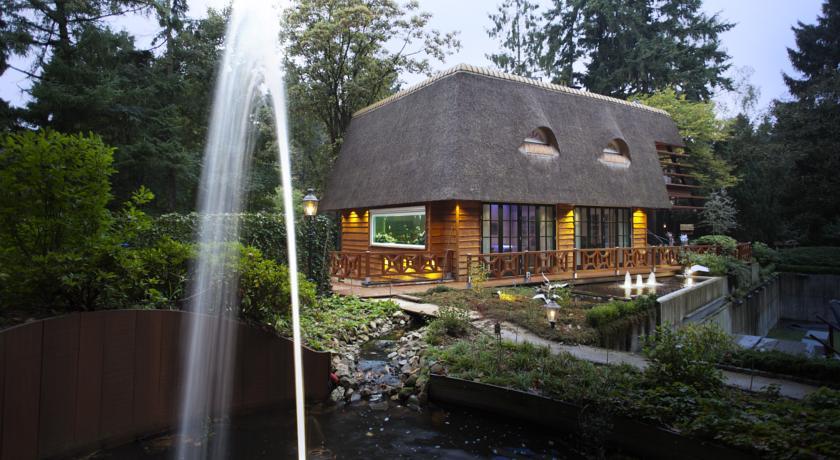 Отель Laren, the Lodge