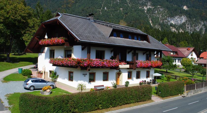Апартаменты Gästehaus Lindermuth