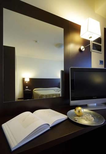 Отель Quality Hotel Delfino Venezia Mestre