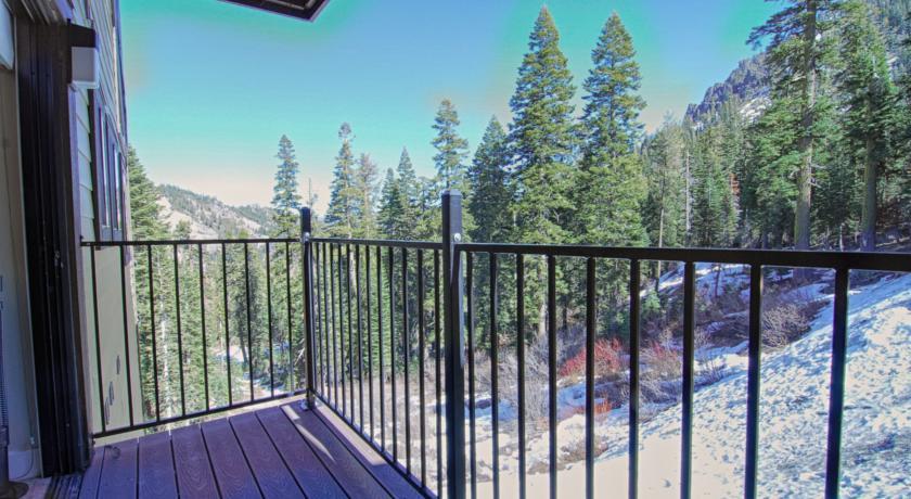 Апартаменты Alpine Meadows Condo