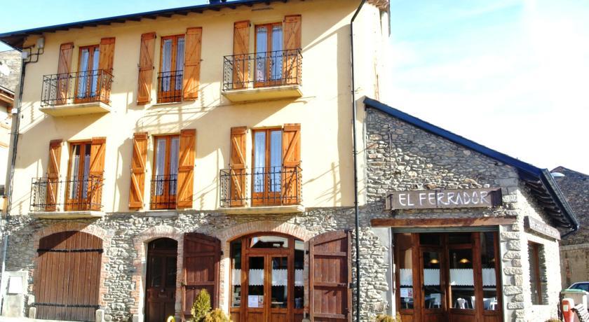 Апартаменты El Ferrador Apartments