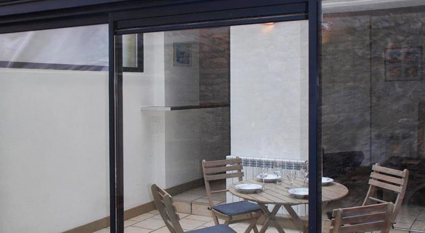 Homerez - Holiday Home Place Hamelin