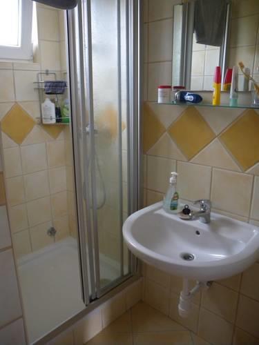 Апартаменты Holiday home Balatonfenyves 17