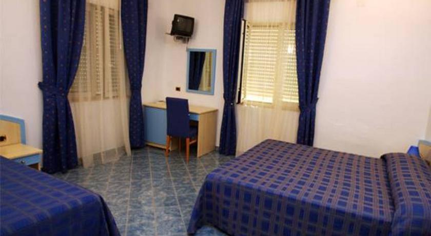 Отель Belvedere Hotel Club