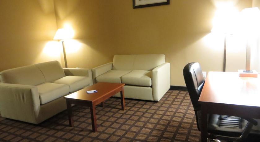 Отель Baymont Inn - New Buffalo