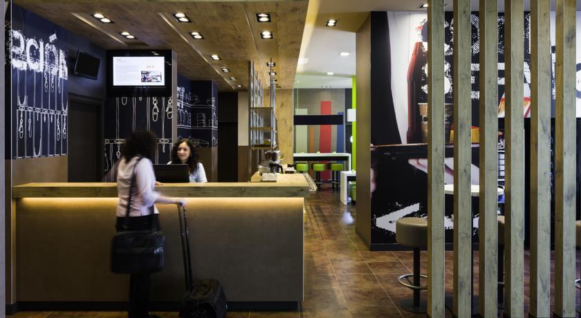 Отель Ibis Budget Valencia Alcasser