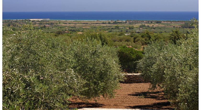 Апартаменты Holiday Olive Trees
