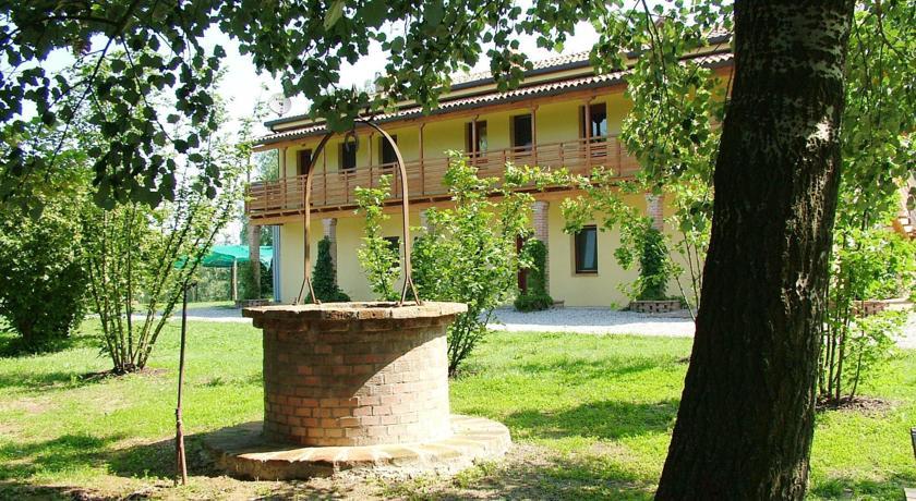 Апартаменты Due Laghi