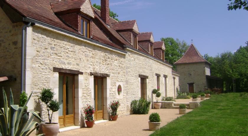 Апартаменты Le Vieux Mas