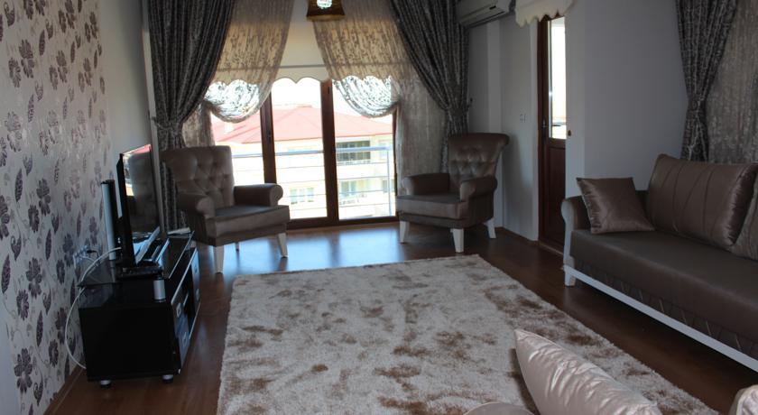 Ata Baran Apartment