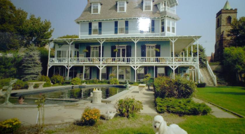 Мини-отель Sanford-Covell Villa Marina