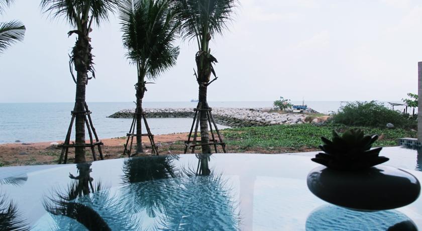 Отель Nantra Pattaya Baan Ampoe Beach
