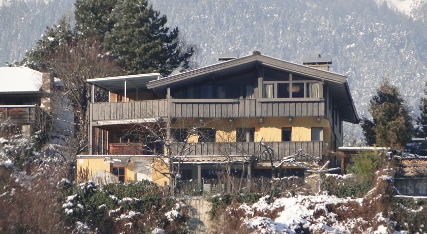 Апартаменты Holiday Home Hildebrand