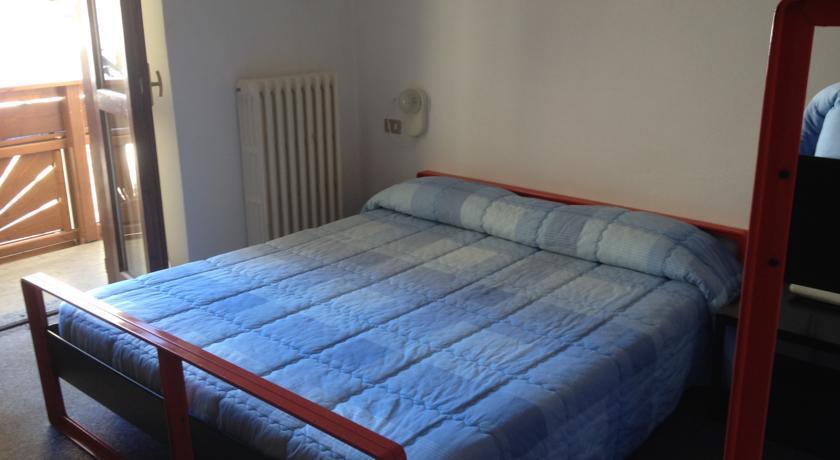 Отель Hotel Rododendro