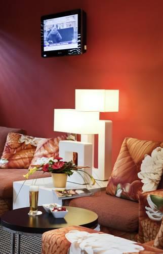 Отель Mercure Pau Palais Des Sports