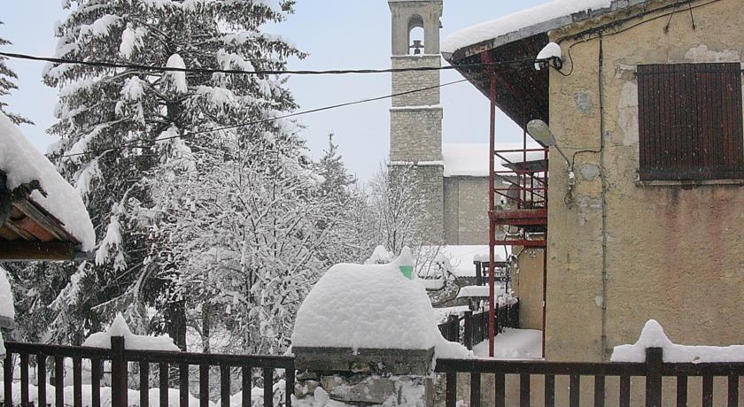 Апартаменты HomeRez - Country House Chateau Garnier