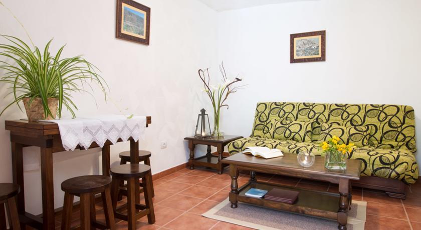 Отель Casas rurales de Guayadeque