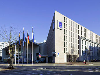 Отель Novotel Am Konzerthaus