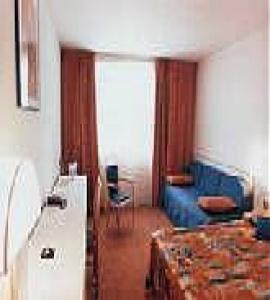 Novotel West
