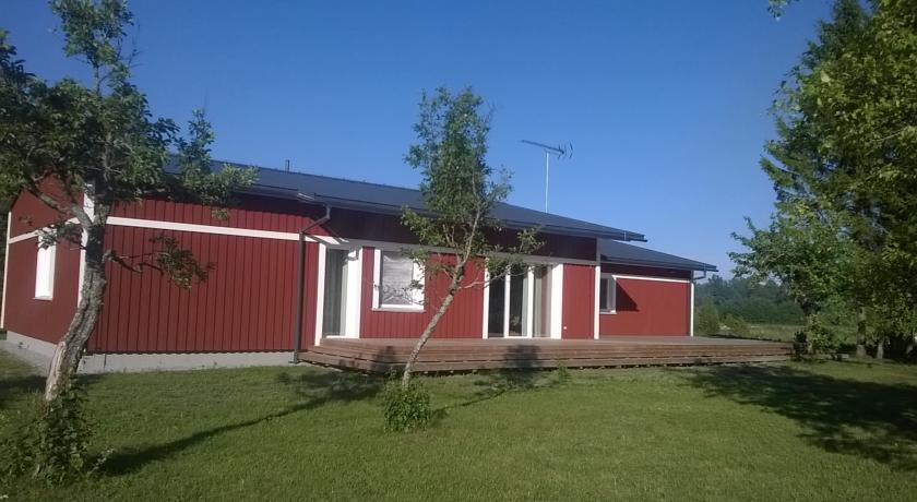 Отель Matsi Beach Holiday Home