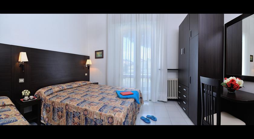 Отель Hotel Europa