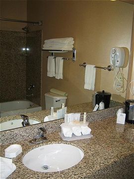 Отель Gateway Inn Express