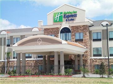 Holiday Inn Express & Suites Houston NW/Beltway 8 West Road