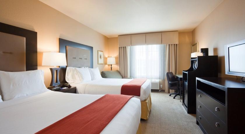 Отель Holiday Inn Express & Suites Sweetwater