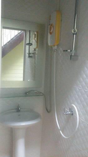Cow Hostel Khaosan