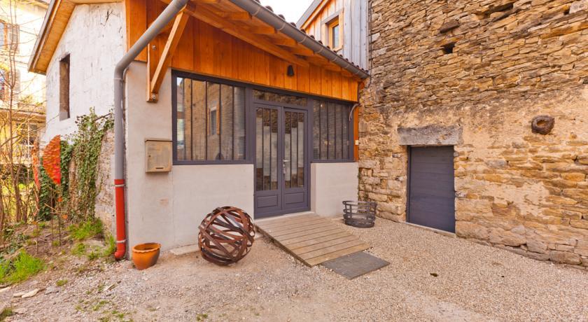 Апартаменты Holiday Loft 58